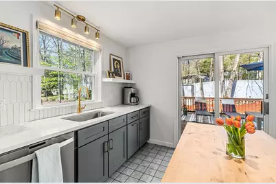 25 Great Hill Drive, Newmarket, NH 03857 - Photo 6