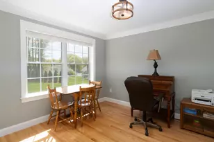 6 Anita Dr, Hudson, NH 03051 - Photo 10