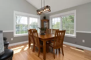 6 Anita Dr, Hudson, NH 03051 - Photo 8