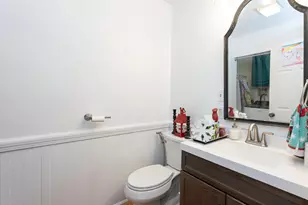 4 Sunset Dr, Londonderry, NH 03053 - Photo 12