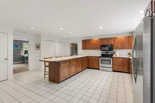 3 Coach Rd, Stratham, NH 03885 - Photo 10