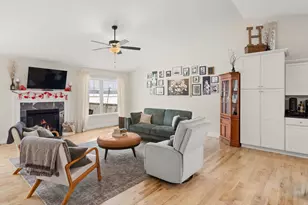 49 Hill Rd, South Hero, VT 05486 - Photo 6