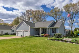 9 Marshview Cir, Seabrook, NH 03874 - Photo 1