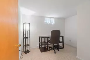 370 Reed St, Manchester, NH 03102 - Photo 20