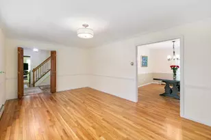 18 Winterberry Dr, Amherst, NH 03031 - Photo 32