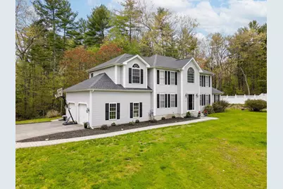 14 Cheshire Court, Londonderry, NH 03053 - Photo 2