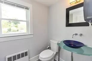 479 Nashua St, Milford, NH 03055 - Photo 36