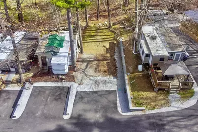 1187 Weirs Boulevard #7, Laconia, NH 03246 - Photo 4