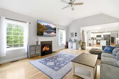 84 Juniper Circle, Auburn, NH 03032 - Photo 12