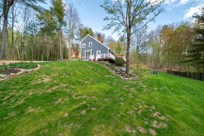 8 Greenwood Road, Weare, NH 03281 - Photo 12
