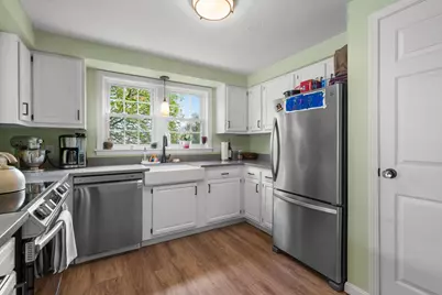 27 B Apple Tree Drive #B, Goffstown, NH 03045 - Photo 8