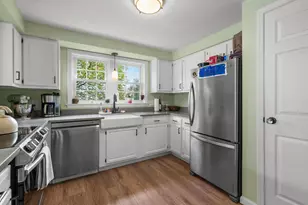 27B Apple Tree Dr, Goffstown, NH 03045 - Photo 8
