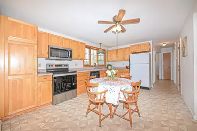 58 Sherwood Drive, Hooksett, NH 03106 - Photo 6