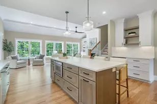 37 Signature Cir, Exeter, NH 03833 - Photo 4