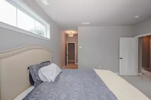 37 Redwood Way, Manchester, NH 03102 - Photo 26