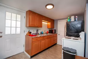 334 Massabesic St, Manchester, NH 03103 - Photo 34