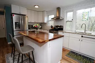 106 Page Rd, Litchfield, NH 03052 - Photo 4