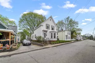 79 Winter St, Rochester, NH 03867 - Photo 2