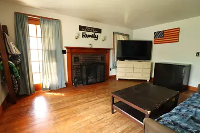 427 Maple Street, Hartford, VT 05001 - Photo 24