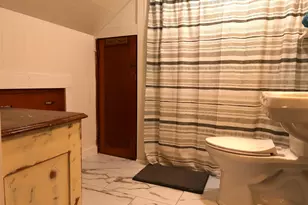 427 Maple St, Hartford, VT 05001 - Photo 36