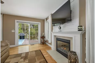 72 Circuit Street, Manchester, NH 03103 - Photo 22