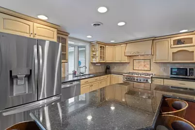 5 Mason Drive, Essex Junction, VT 05452 - Photo 4