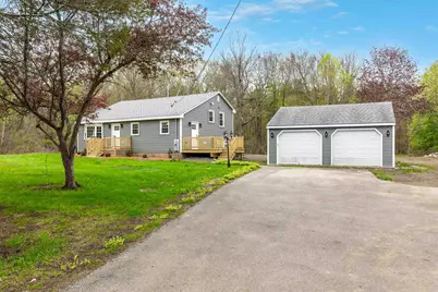 11 Merrimac Road, Newton, NH 03858 - Photo 2