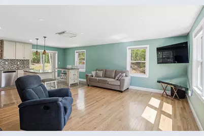 8 Rosewood Drive, Bow, NH 03304 - Photo 6