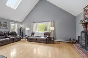 32 Amberwood Dr, Atkinson, NH 03811 - Photo 28