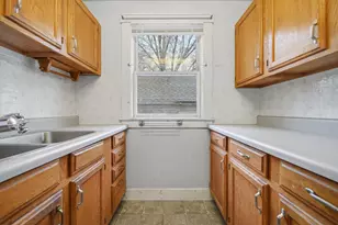 79 Durrell St, Dover, NH 03820 - Photo 16