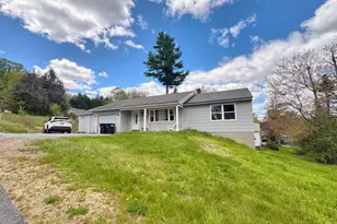 20 Edwin Ave, Claremont, NH 03743 - Photo 8