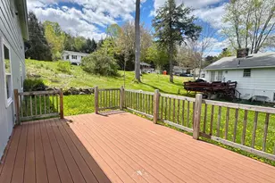 20 Edwin Ave, Claremont, NH 03743 - Photo 4