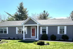 82 Country Wy, North Berwick, ME 03906 - Photo 2