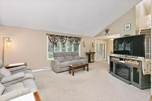 10 Balsam Way, Plaistow, NH 03865 - Photo 16