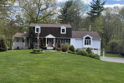 190 Wyndridge Circle, Pelham, NH 03076 - Photo 1