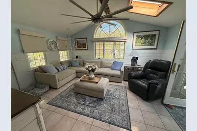 190 Wyndridge Circle, Pelham, NH 03076 - Photo 8