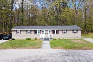 9-10 Patricia St, Somersworth, NH 03878 - Photo 22