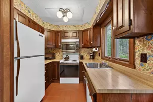 654 Wells Rd, Franconia, NH 03850 - Photo 14