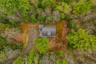 654 Wells Rd, Franconia, NH 03850 - Photo 4