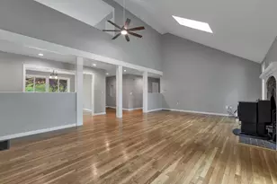 16 Old Manchester Rd, Amherst, NH 03031 - Photo 8