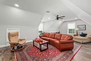 22 Darwin Pl, Laconia, NH 03246 - Photo 30