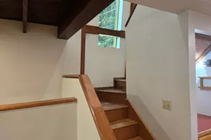 389 Dothan Rd, Hartford, VT 05001 - Photo 10