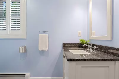 127 Hooksett Road, Auburn, NH 03032 - Photo 18
