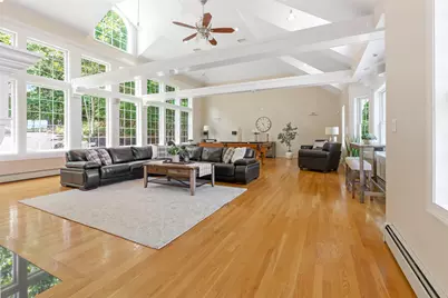 127 Hooksett Road, Auburn, NH 03032 - Photo 2