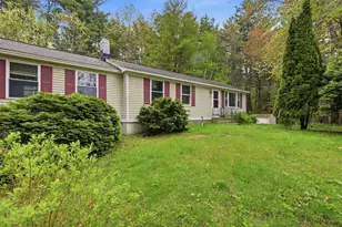 34 West Rd, Londonderry, NH 03053 - Photo 1