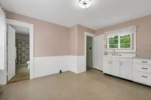 32 Dearborn St, Milford, NH 03055 - Photo 16