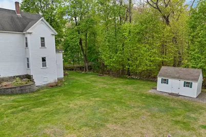 32 Dearborn Street, Milford, NH 03055 - Photo 4