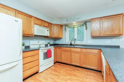 815 Bachelder Road, Pembroke, NH 03275 - Photo 28