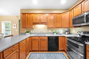 9 Tarleton Ln, Amherst, NH 03031 - Photo 10