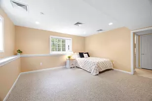 9 Tarleton Ln, Amherst, NH 03031 - Photo 32